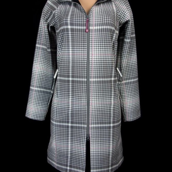 lululemon athletica Jackets & Blazers - Lululemon Apres Gray rain coat